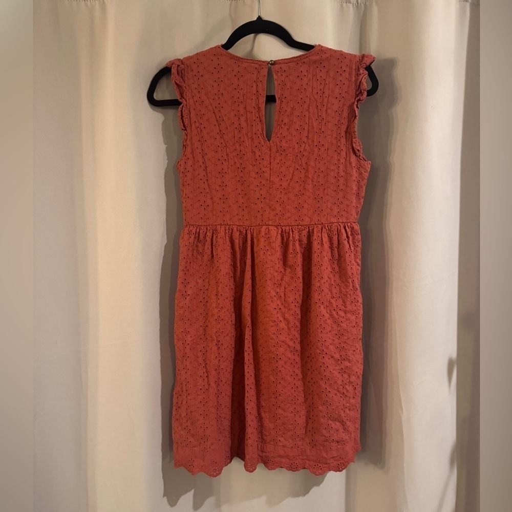 Rose Red Sleeveless Eyelet Dress - Picture 2 of 6